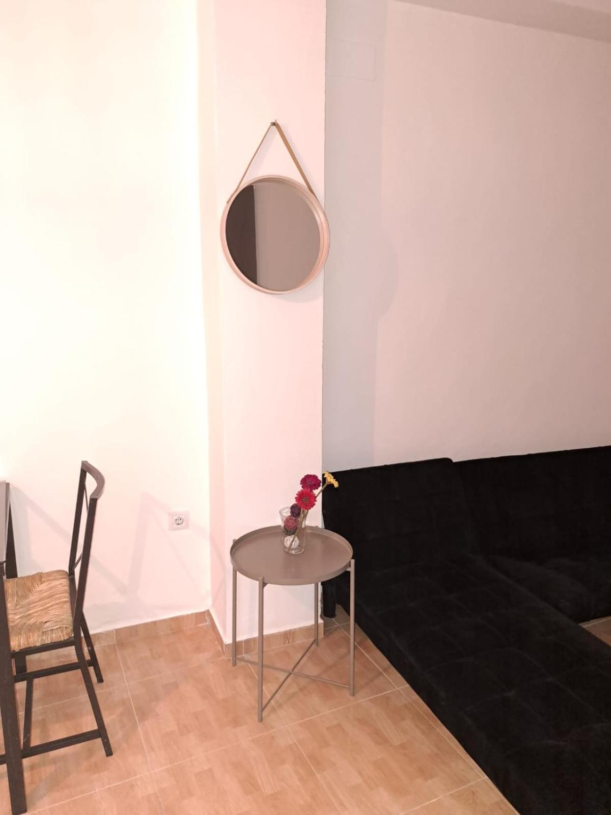 Liam Studio In Sevilla Centric Exterior photo
